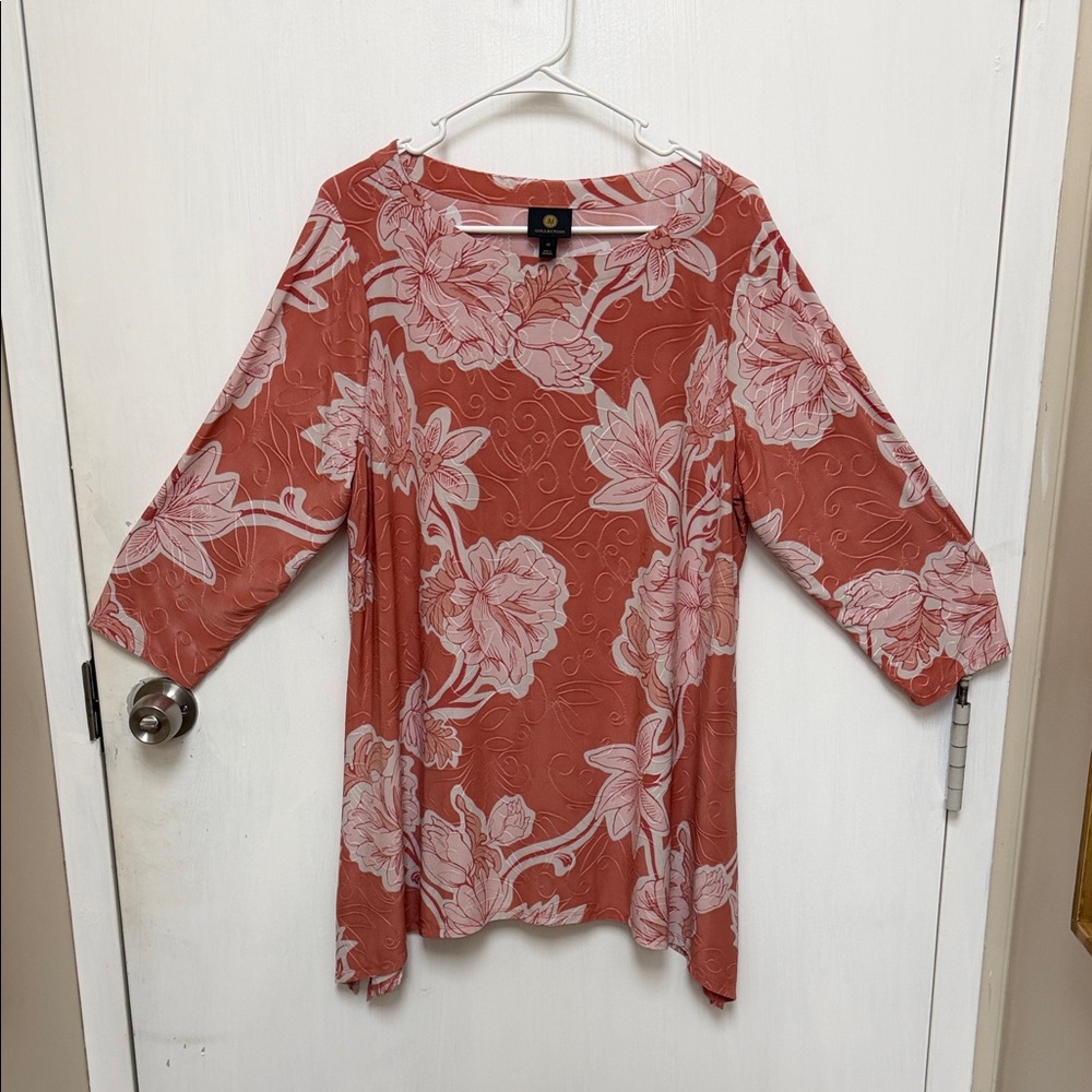 Floral Women's Top - Pink